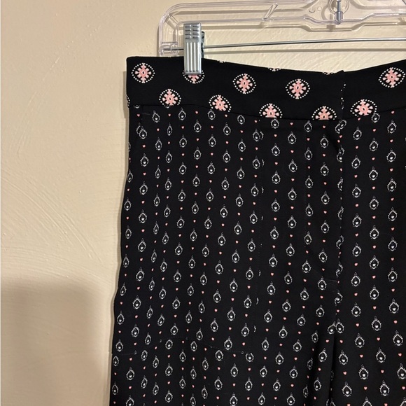 LOFT Black and Pink Geometric Trousers - Picture 7 of 9